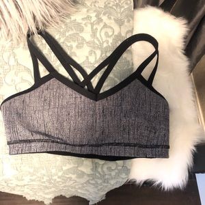 Bathing suit top/sports bra